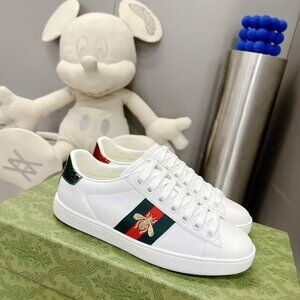 Gucci Ace Bee Embroidered White Leather Sneakers